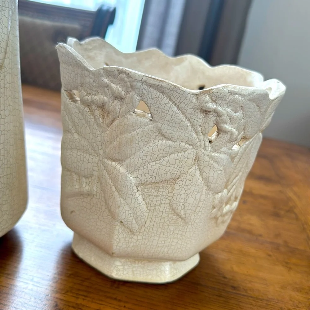 Elegant Floral Patterned Vases - set of 2